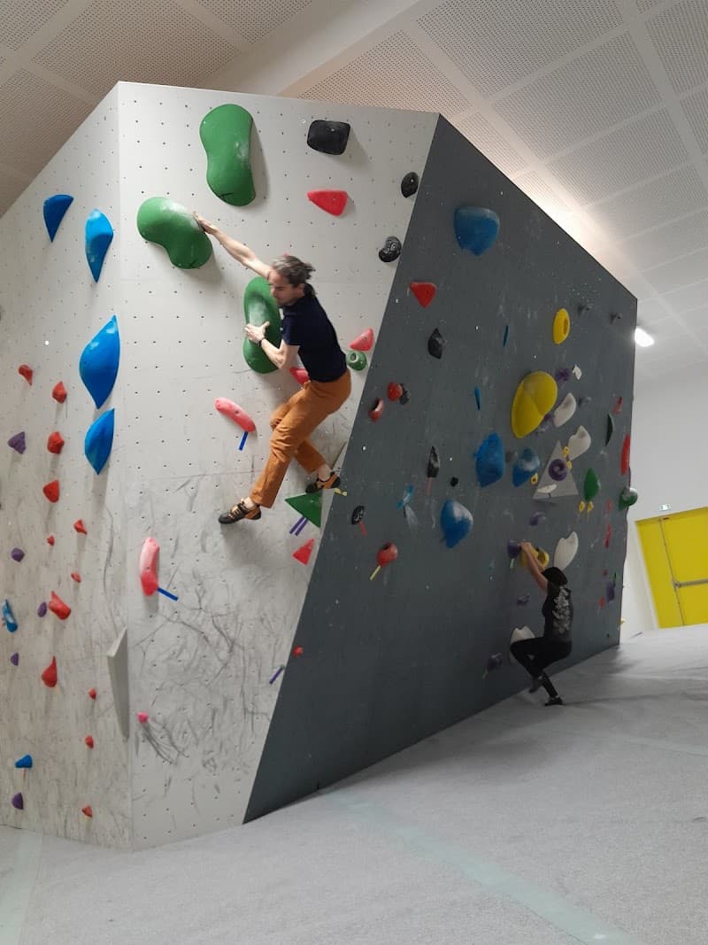 Escalade @UCPA Sport Station