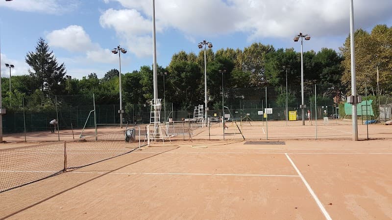 AS E.A.T TENNIS CLUB