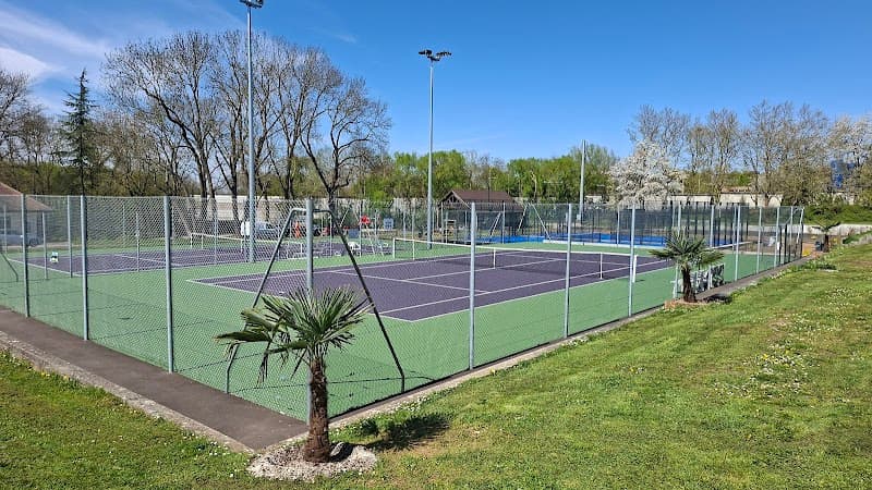 Terrain de Tennis-Padel extérieur